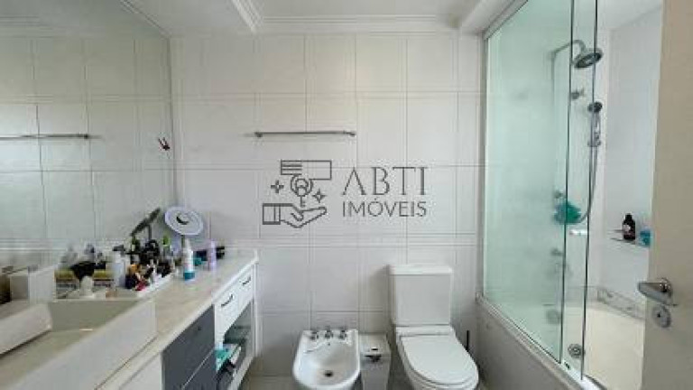 Imagem Apartamento com 3 Quartos à Venda, 170 m² em Moema - São Paulo