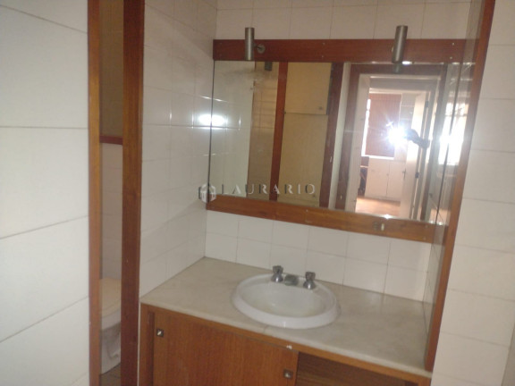 Imagem Apartamento com 3 Quartos à Venda, 1 m² em Copacabana - Rio De Janeiro Imagem Apartamento com 3 Quartos à Venda, 1 m² em Copacabana - Rio De Janeiro
