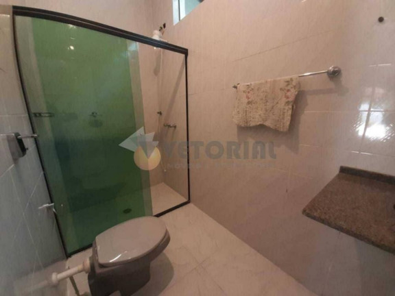 Imagem Casa com 4 Quartos à Venda, 147 m²