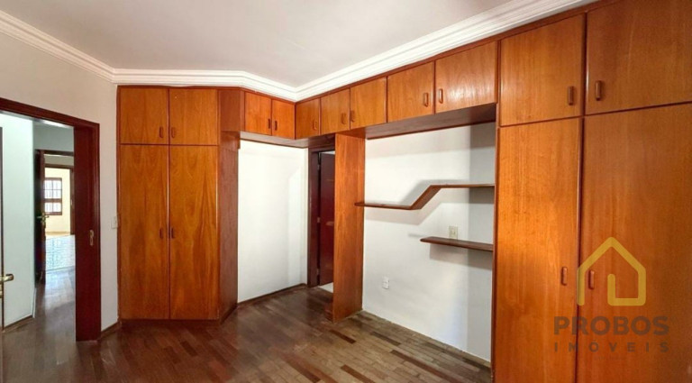 Imagem Casa com 4 Quartos à Venda, 164 m² em Jardim Regina - Indaiatuba Imagem Casa com 4 Quartos à Venda, 164 m² em Jardim Regina - Indaiatuba