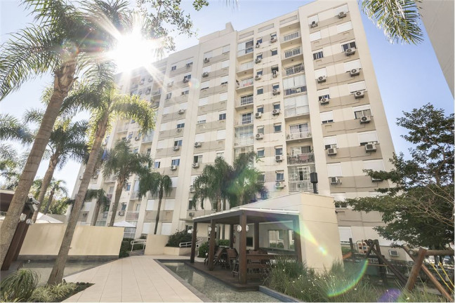Imóvel com 3 Quartos à Venda,  em Tristeza - Porto Alegre