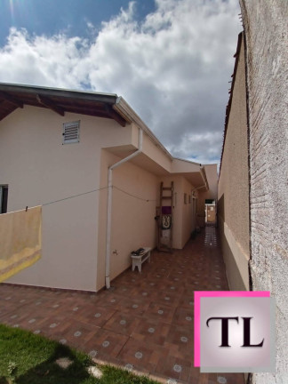 Imagem Casa com 3 Quartos à Venda,  em Recanto Dos Lagos - Poços De Caldas