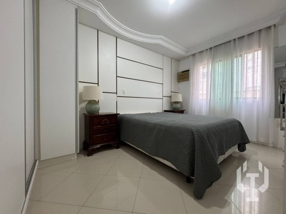 Imagem Apartamento com 3 Quartos à Venda, 135 m² em Meia Praia - Itapema