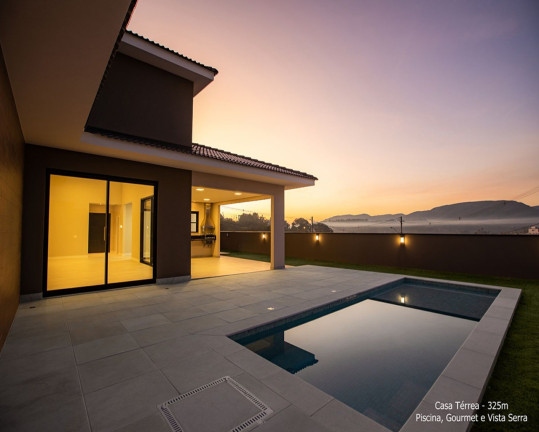 Imagem Casa com 4 Quartos à Venda, 325 m² em Medeiros - Jundiaí