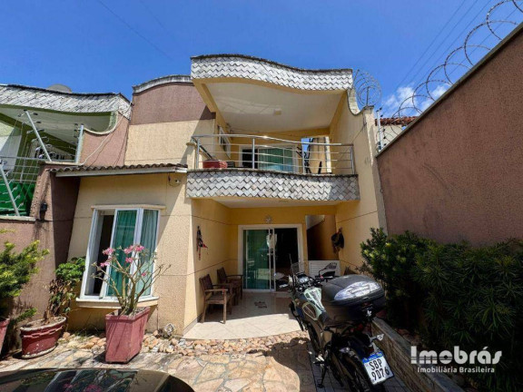 Casa com 5 Quartos à Venda, 158 m² em Lago Jacarey - Fortaleza
