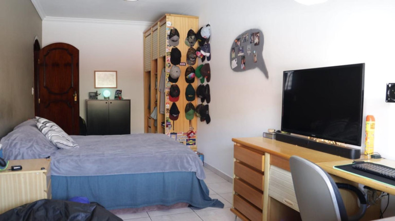 Imagem Casa com 3 Quartos à Venda, 349 m² em São Jorge - Santos Imagem Casa com 3 Quartos à Venda, 349 m² em São Jorge - Santos
