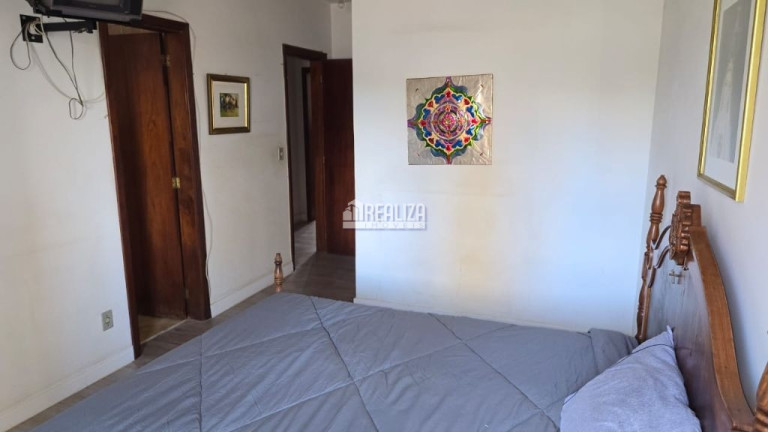 Imagem Apartamento com 3 Quartos à Venda, 208 m² em Centro - Uberaba