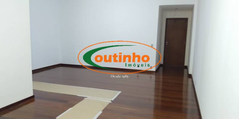 Imagem Apartamento com 3 Quartos à Venda, 125 m² em Tijuca - Rio De Janeiro Imagem Apartamento com 3 Quartos à Venda, 125 m² em Tijuca - Rio De Janeiro