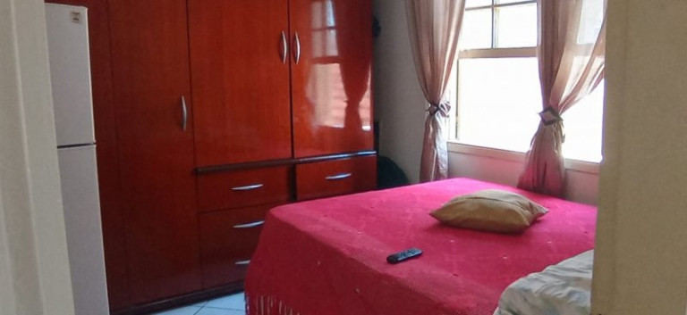 Imagem Apartamento com 2 Quartos à Venda, 60 m² em Embaré - Santos
