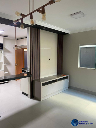 Imagem Casa com 3 Quartos à Venda, 240 m² em Moinho Dos Ventos - Goiânia Imagem Casa com 3 Quartos à Venda, 240 m² em Moinho Dos Ventos - Goiânia