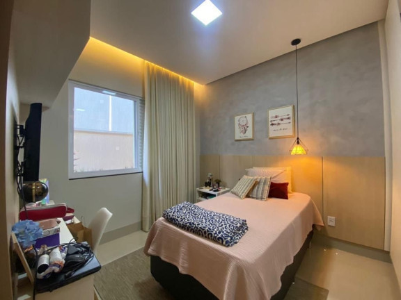 Imagem Casa de Condomínio com 3 Quartos à Venda, 395 m² em Jardins Lisboa - Goiânia