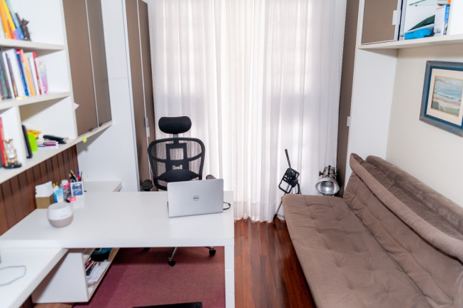 Imagem Casa com 5 Quartos à Venda, 300 m² em Estreito - Florianópolis