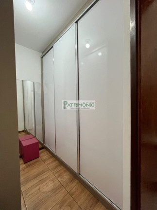 Imagem Casa com 3 Quartos à Venda, 214 m² em José Jacques Oliveira Germano - Jaguariúna Imagem Casa com 3 Quartos à Venda, 214 m² em José Jacques Oliveira Germano - Jaguariúna