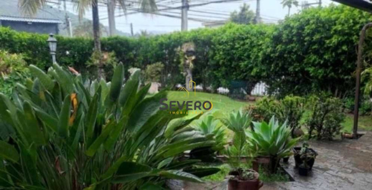 Casa com 4 Quartos à Venda, 172 m² em Piratininga - Niterói