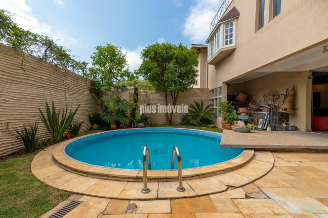 Imagem Casa com 4 Quartos à Venda, 583 m² em Jardim Prudência - São Paulo