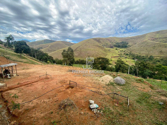Imagem Terreno à Venda, 3.000 m² em Campo Limpo - Teresópolis Imagem Terreno à Venda, 3.000 m² em Campo Limpo - Teresópolis