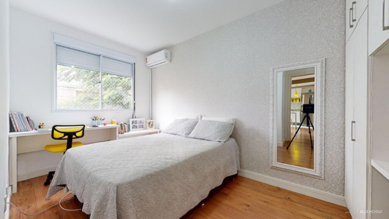 Imagem Imóvel com 2 Quartos à Venda, 46 m² em Ipanema - Porto Alegre Imagem Imóvel com 2 Quartos à Venda, 46 m² em Ipanema - Porto Alegre