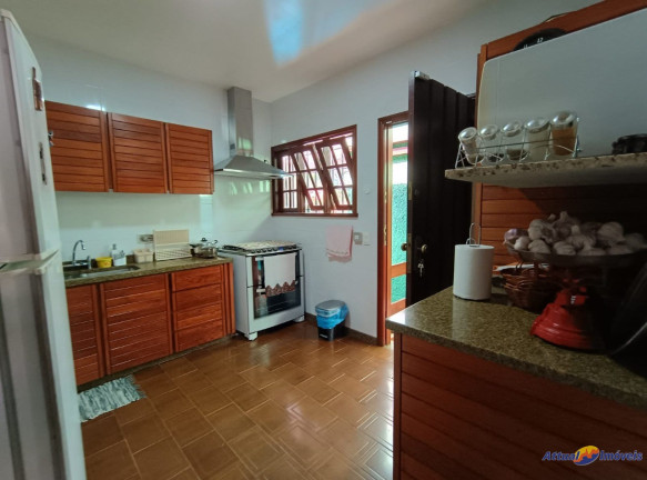Imagem Casa com 5 Quartos à Venda, 280 m² em Quinta Da Barra - Teresópolis