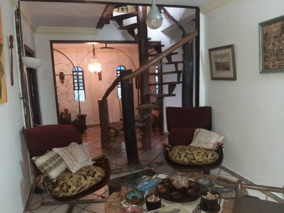 Imagem Casa com 7 Quartos à Venda, 720 m² em R$519.000,00 // Jardim Das Rosas - Ibirité Imagem Casa com 7 Quartos à Venda, 720 m² em R$519.000,00 // Jardim Das Rosas - Ibirité