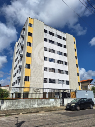 Apartamento com 3 Quartos à Venda, 60 m² em Sapiranga - Fortaleza