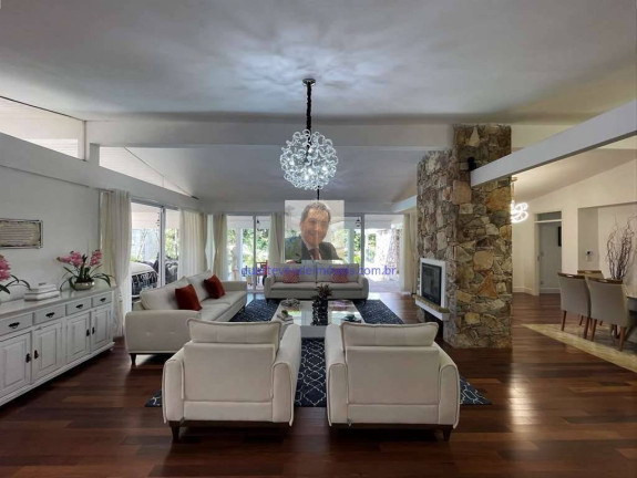 Imagem Casa com 4 Quartos à Venda, 850 m² em Vila Santo Antônio - Cotia Imagem Casa com 4 Quartos à Venda, 850 m² em Vila Santo Antônio - Cotia