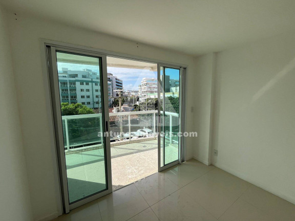 Imagem Apartamento com 4 Quartos à Venda, 180 m² em Praia Do Forte - Cabo Frio Imagem Apartamento com 4 Quartos à Venda, 180 m² em Praia Do Forte - Cabo Frio