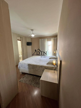 Imagem Casa com 3 Quartos à Venda, 239 m² em Vila Scarpelli - Santo André Imagem Casa com 3 Quartos à Venda, 239 m² em Vila Scarpelli - Santo André