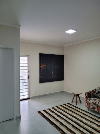 Imagem Casa com 4 Quartos à Venda, 159 m² em Jardim García - Campinas Imagem Casa com 4 Quartos à Venda, 159 m² em Jardim García - Campinas