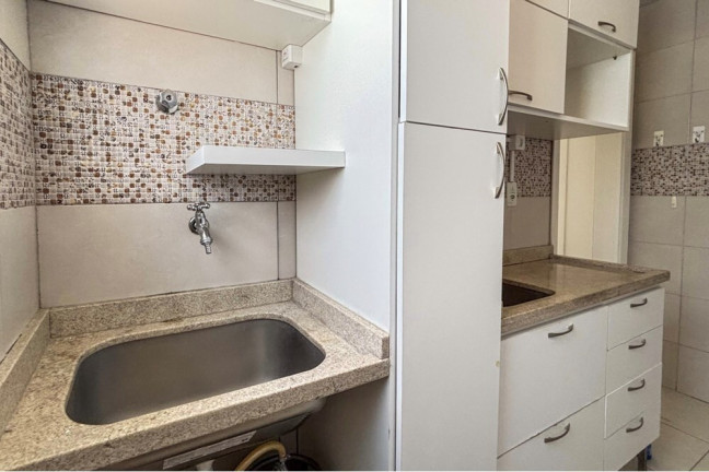 Imagem Apartamento com 2 Quartos à Venda, 41 m² em Menino Deus - Porto Alegre