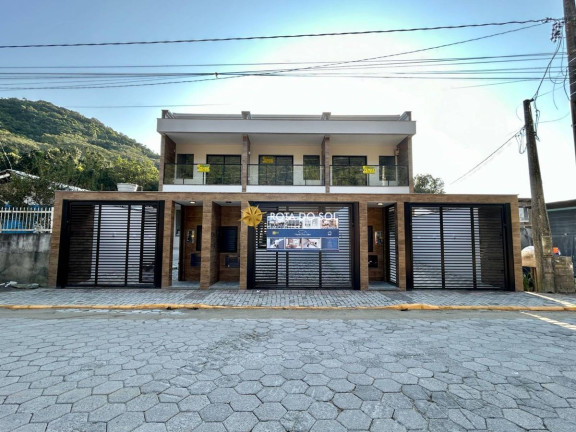 Casa com 2 Quartos à Venda, 140 m² em Sertãozinho - Bombinhas