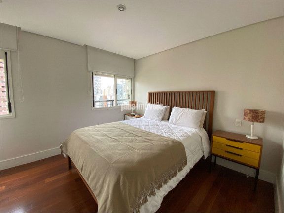 Imagem Apartamento com 3 Quartos à Venda, 128 m² em Moema - São Paulo Imagem Apartamento com 3 Quartos à Venda, 128 m² em Moema - São Paulo