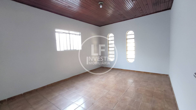 Imagem Casa com 3 Quartos à Venda, 154 m² em Vila Redenção - Goiânia