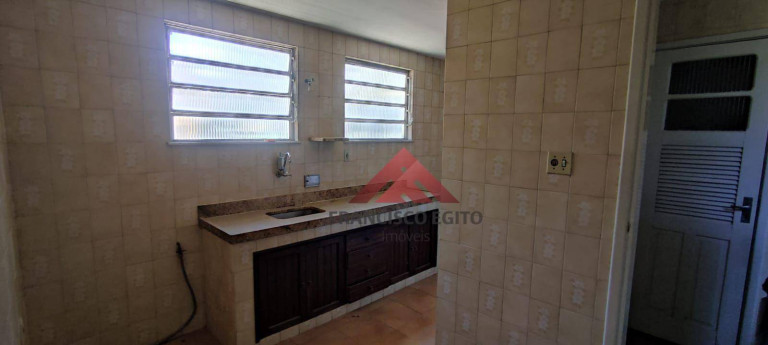 Imagem Apartamento com 2 Quartos à Venda, 110 m² em Centro - Niterói Imagem Apartamento com 2 Quartos à Venda, 110 m² em Centro - Niterói
