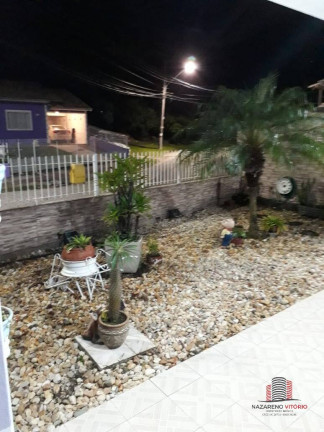 Imagem Casa com 2 Quartos à Venda, 70 m² em Forquilhas - São José