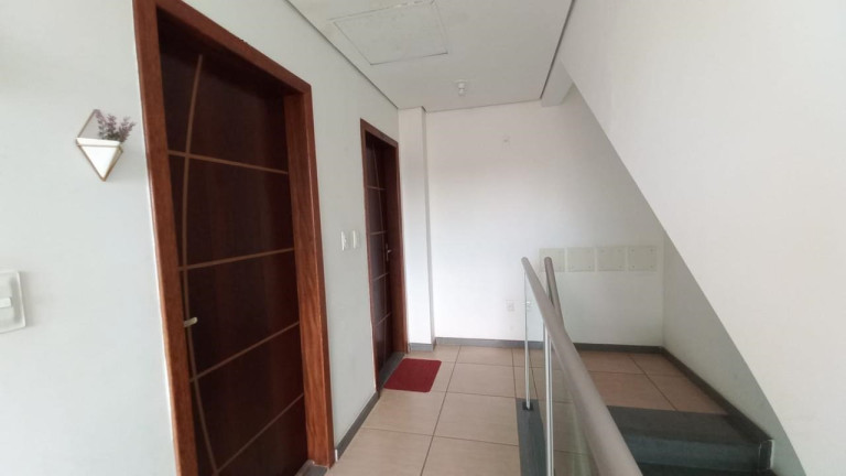 Imagem Imóvel com 3 Quartos à Venda, 105 m² em R$302.000,00 // Lago Azul - 1ª Seção - Ibirité