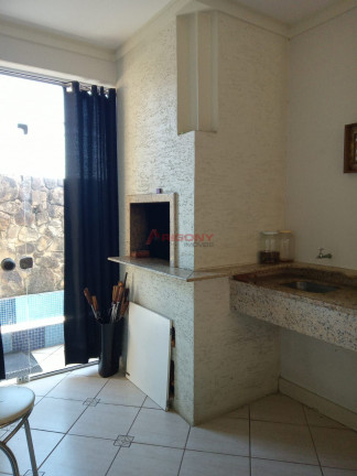 Imagem Casa com 3 Quartos à Venda, 98 m² em Nossa Senhora Do Rosário - Santa Maria Imagem Casa com 3 Quartos à Venda, 98 m² em Nossa Senhora Do Rosário - Santa Maria