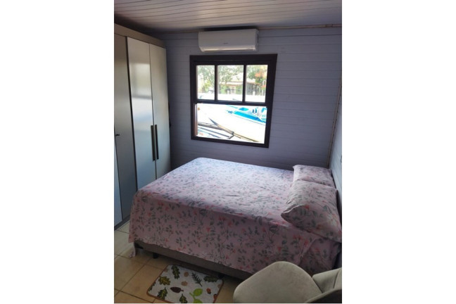 Imagem Casa com 3 Quartos à Venda, 484 m² em Niterói - Canoas