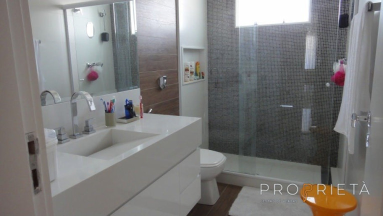 Imagem Casa de Condomínio com 5 Quartos à Venda, 963 m² em Barra Da Tijuca - Rio De Janeiro Imagem Casa de Condomínio com 5 Quartos à Venda, 963 m² em Barra Da Tijuca - Rio De Janeiro