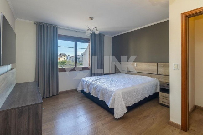 Imagem Imóvel com 2 Quartos à Venda, 130 m² em Jardim Itu - Porto Alegre
