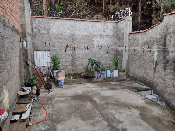 Imagem Casa com 3 Quartos à Venda, 150 m² em Bela Vista - Caldas Imagem Casa com 3 Quartos à Venda, 150 m² em Bela Vista - Caldas