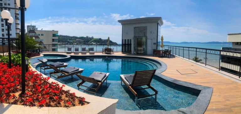 Imagem Apartamento com 4 Quartos à Venda, 200 m² em Meia Praia - Itapema