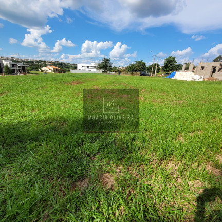 Imagem Terreno à Venda, 750 m² em Royal Park Prime - Ourinhos Imagem Terreno à Venda, 750 m² em Royal Park Prime - Ourinhos