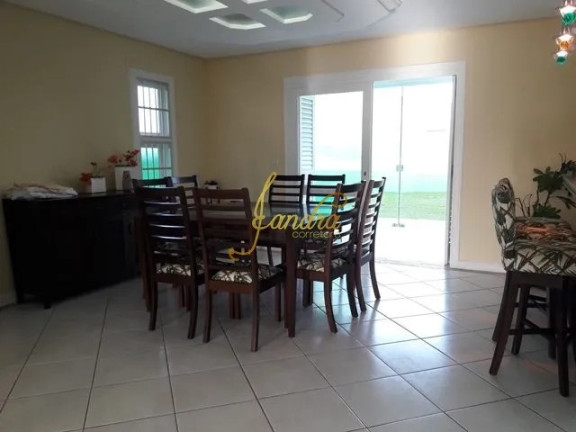 Imagem Casa com 4 Quartos à Venda, 256 m² em Centro - Xangri-la