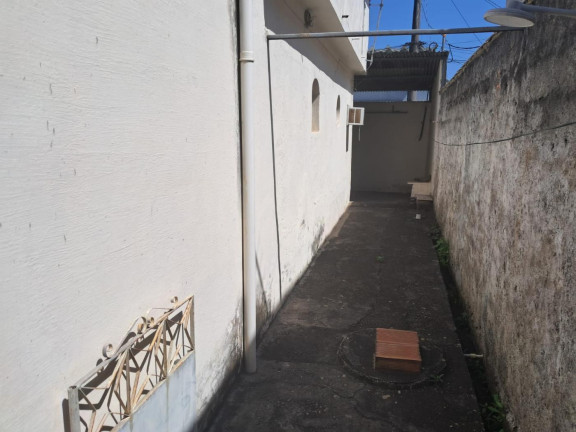 Imagem Casa com 3 Quartos à Venda, em Cosmos - Rio De Janeiro Imagem Casa com 3 Quartos à Venda, em Cosmos - Rio De Janeiro