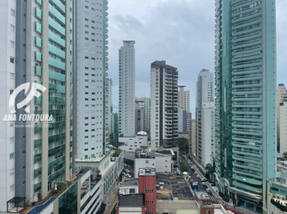 Imagem Apartamento com 3 Quartos à Venda, 133 m² em Centro - Balneário Camboriú Imagem Apartamento com 3 Quartos à Venda, 133 m² em Centro - Balneário Camboriú