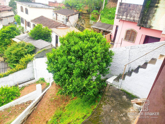 Imagem Casa com 3 Quartos à Venda, 140 m² em Vila Muqui - Teresópolis Imagem Casa com 3 Quartos à Venda, 140 m² em Vila Muqui - Teresópolis