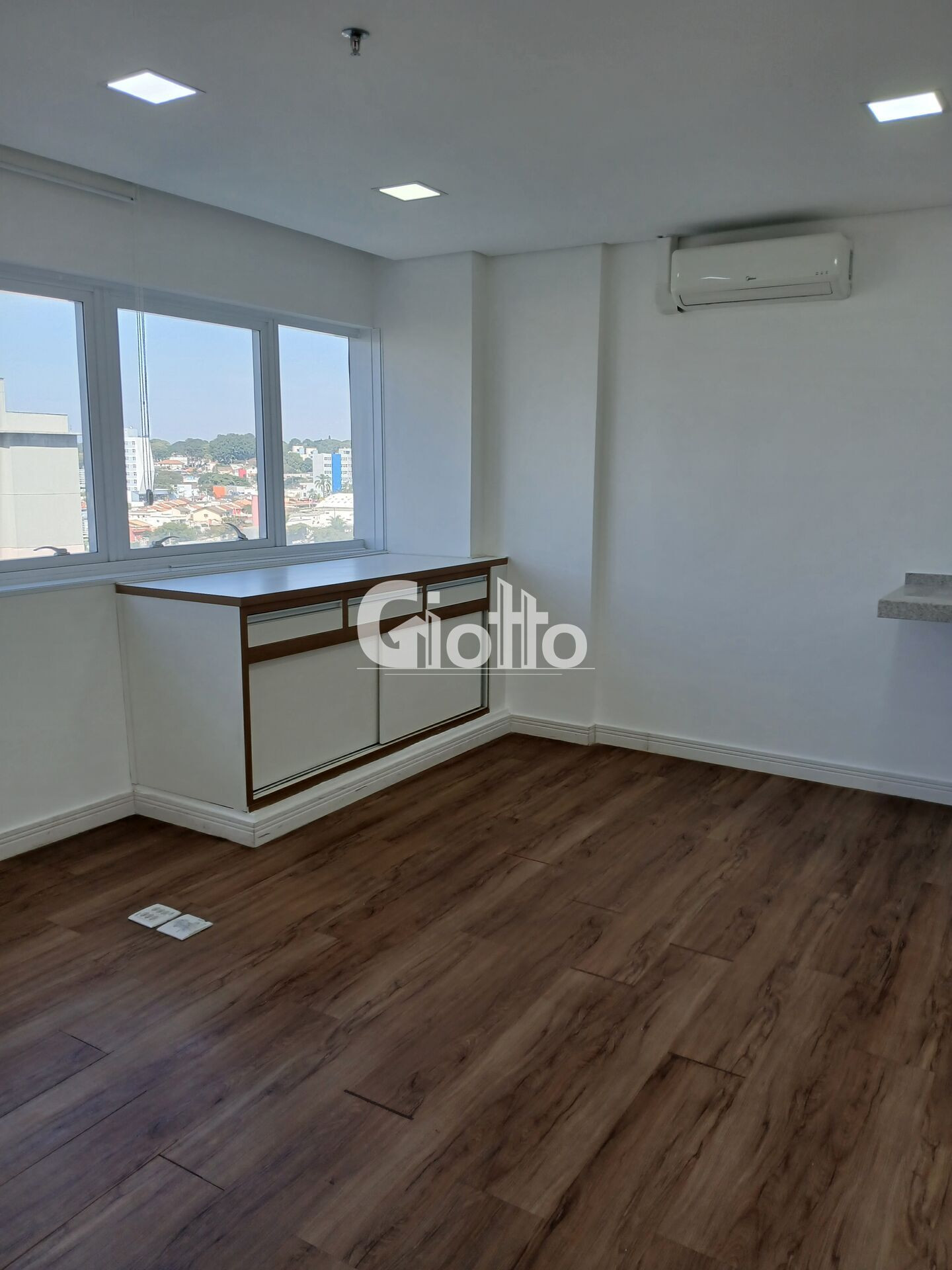 Sala Comercial para Alugar, 38 m² em Vila Partenio - Mogi Das Cruzes