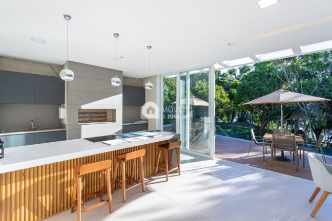 Imagem Casa com 3 Quartos à Venda, 463 m²