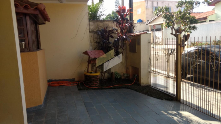 Imagem Casa com 3 Quartos à Venda, 166 m² em Jardim Gonçalves - Sorocaba Imagem Casa com 3 Quartos à Venda, 166 m² em Jardim Gonçalves - Sorocaba