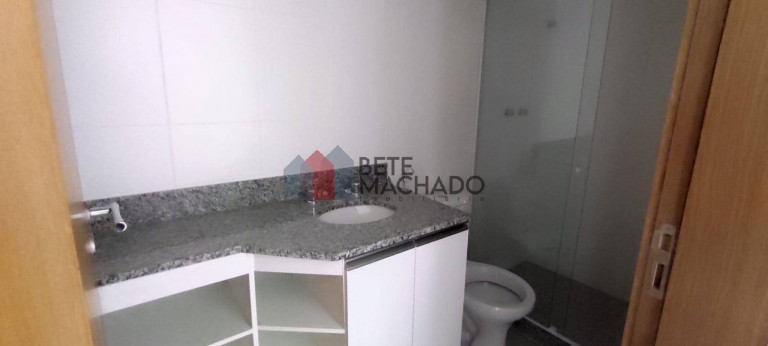 Imagem Apartamento com 2 Quartos para Alugar, 70 m² em Alto - Teresópolis